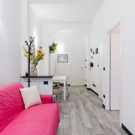 Acquario 5 Minuti, 1Br , Free A-C, Wifi & Netflix "City Center" By Tilo Genoa Luaran gambar